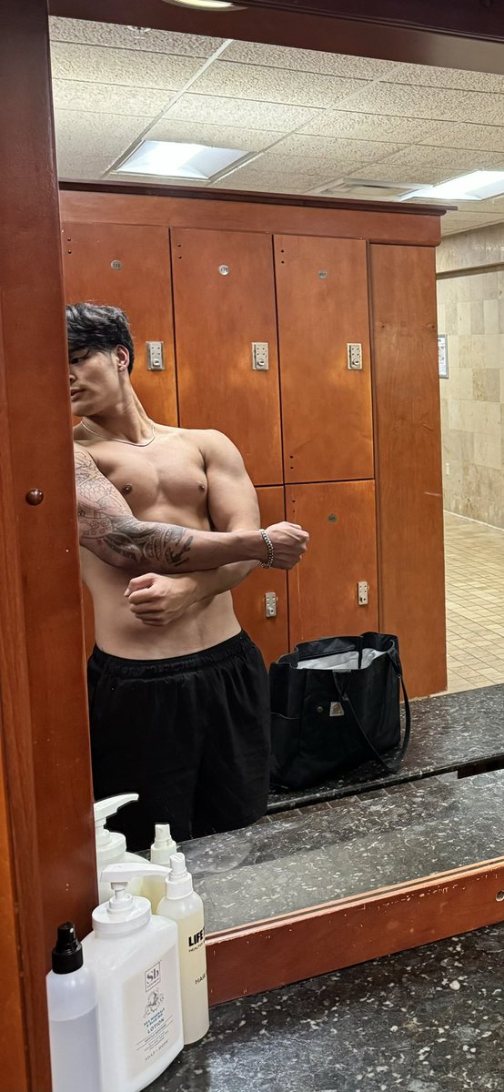 L chest genetics