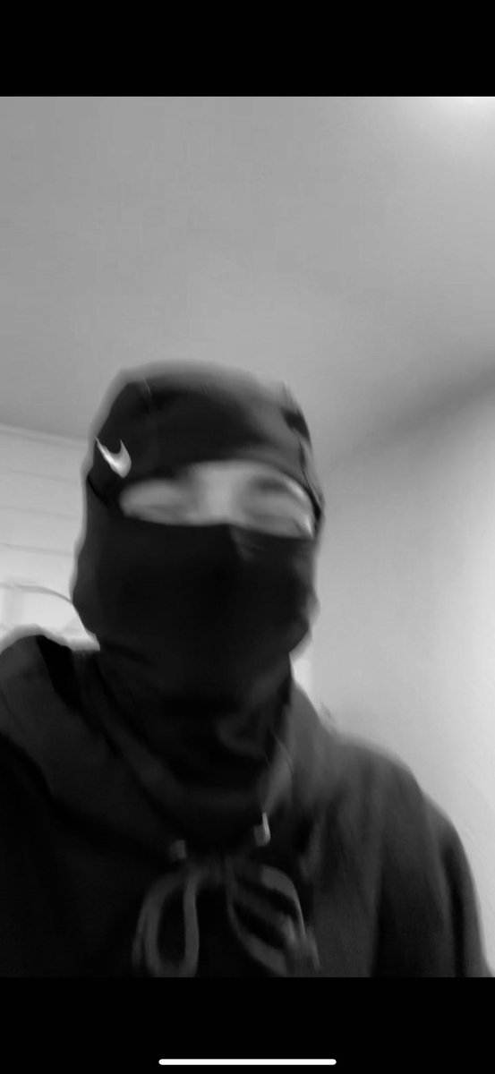 colswrld's tweet photo. hi x, i’m back. haha 🤪 https://t.co/c0uwVL0759