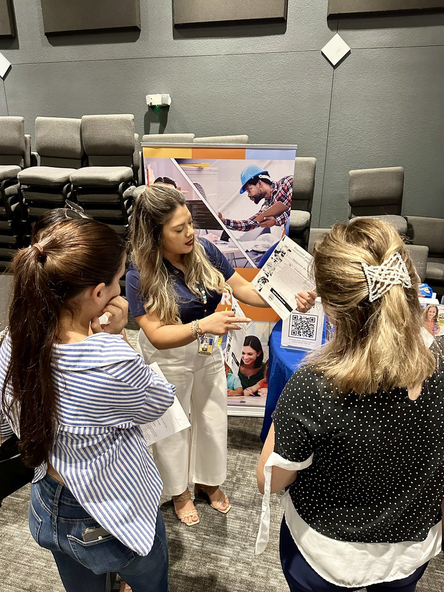 LeeSchoolCareer's tweet photo. Today the Talent Acquisition team met some amazing job seekers at the Better Together Job Fair at Cape Christian. We would like to thank ALL of the hardworking volunteers that made today possible. We look forward to future events! 

#hiring #HiringNow #teach #CareerOpportunities https://t.co/RBHN3tc1n6
