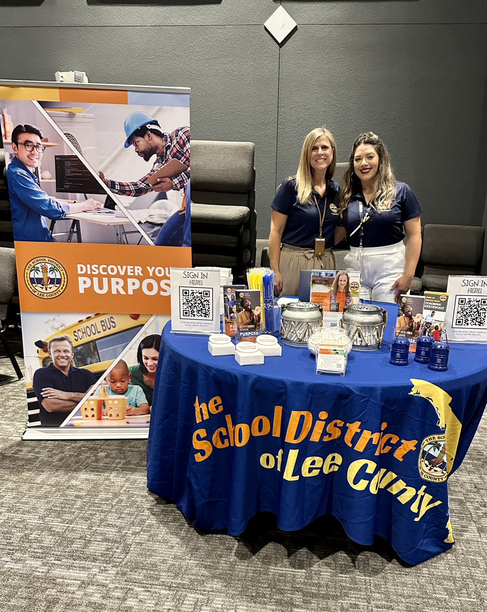 LeeSchoolCareer's tweet photo. Today the Talent Acquisition team met some amazing job seekers at the Better Together Job Fair at Cape Christian. We would like to thank ALL of the hardworking volunteers that made today possible. We look forward to future events! 

#hiring #HiringNow #teach #CareerOpportunities https://t.co/RBHN3tc1n6