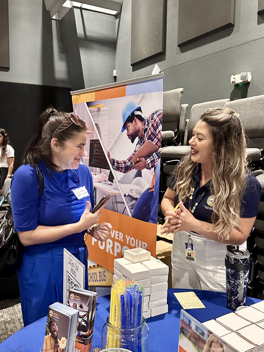 LeeSchoolCareer's tweet photo. Today the Talent Acquisition team met some amazing job seekers at the Better Together Job Fair at Cape Christian. We would like to thank ALL of the hardworking volunteers that made today possible. We look forward to future events! 

#hiring #HiringNow #teach #CareerOpportunities https://t.co/RBHN3tc1n6