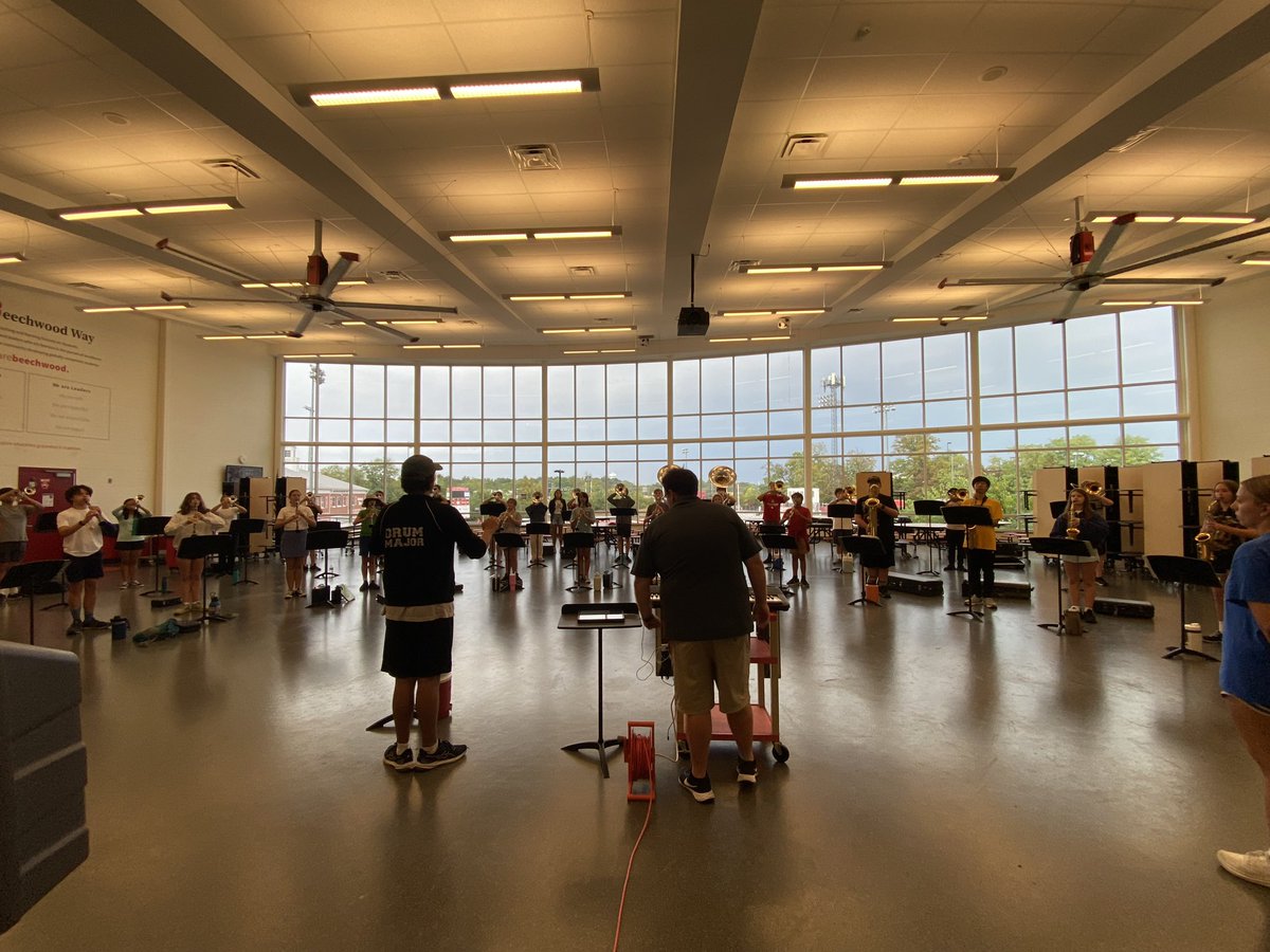 Great afternoon with Richard Saucedo and the <a href="/BeechwoodBands/">Beechwood Bands</a>! <a href="/AustinBralley/">Austiñ Bralley ⚾</a>  #kmea