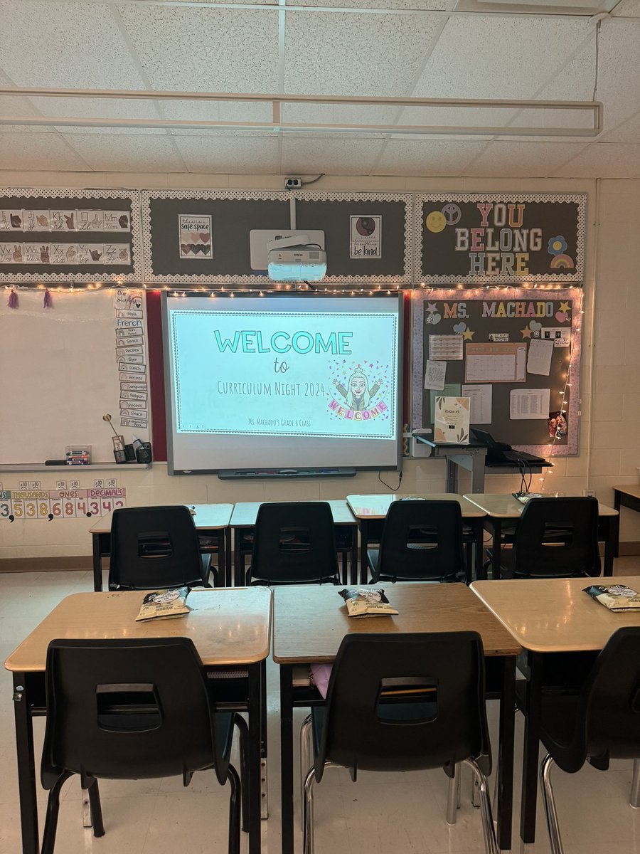 machado_ms's tweet image. Thank you so much to everyone that attended Curriculum Night @StBrigidHCDSB ! It was absolutely amazing to see old faces and meet new ones 🫶🏻 You can find our Curriculum Night Slides on our D2L😊