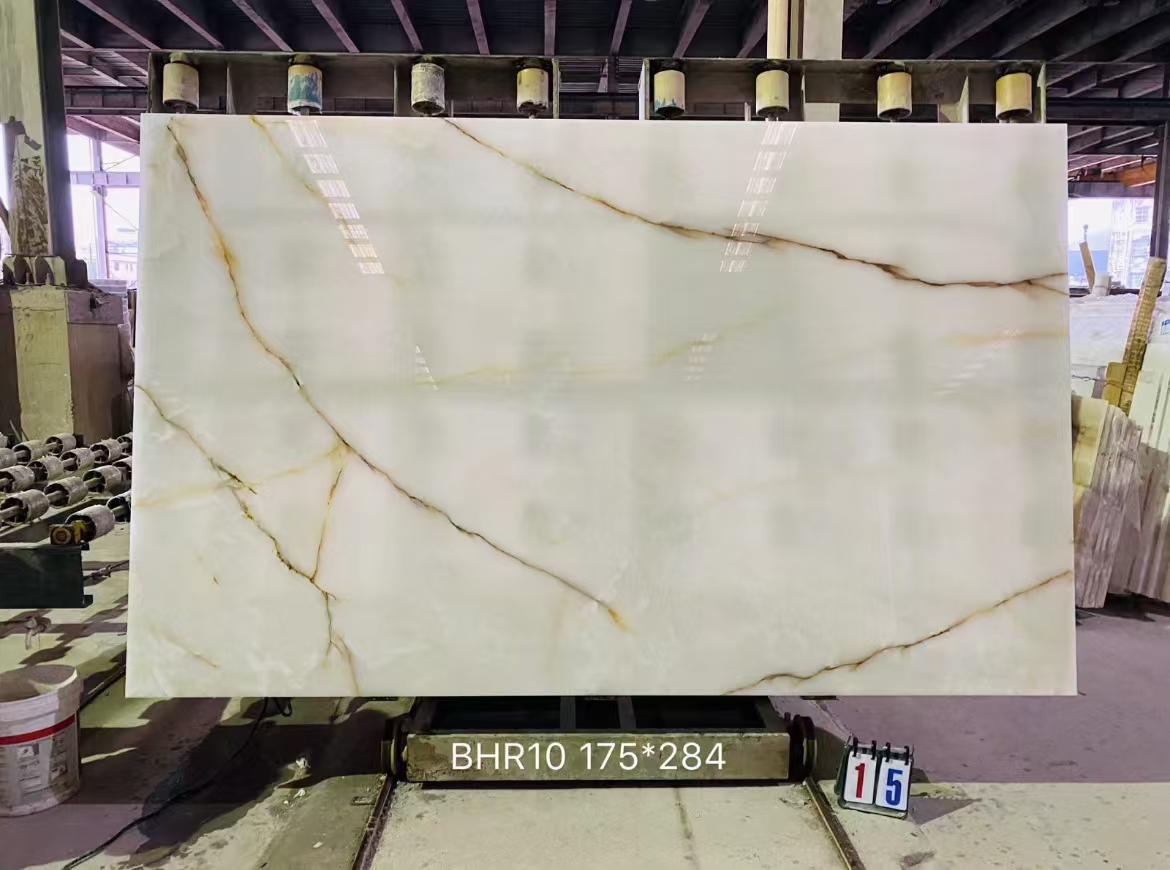 SamtopZora's tweet photo. Transforming Spaces with Marble Elegance! 🏛️✨#MarbleDisplays #LuxuryPOP #RetailDesign #VisualMerchandising #SamtopDisplay #EcoFriendly #LuxuryRetail #SustainabilityMatters https://t.co/5xvelc1U9M