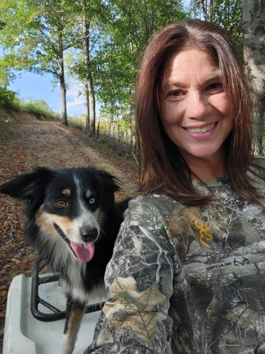 ImmaSouthpaw tweet media