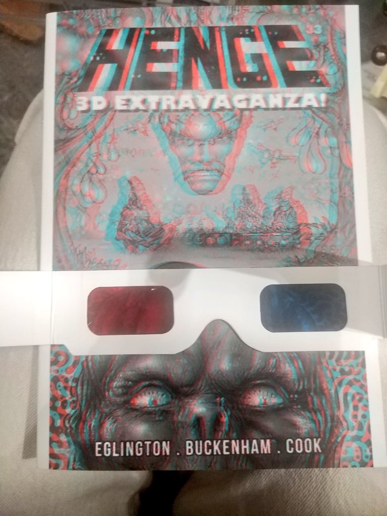 p4ra114x_5h1f4's tweet image. Ok DUDE. NO REALLY DUDE👏👏👏 AWESOME. @StereoSimian aka Dave Wynn made a 3D comic book (your name on the cover? Stereographer is a job like an inker or writer &amp;amp; this is dope) &amp;amp; it's the exact 3D comic book everyone deserves- also, now I must henge (i look 50% less cray 👍)👏👏👏