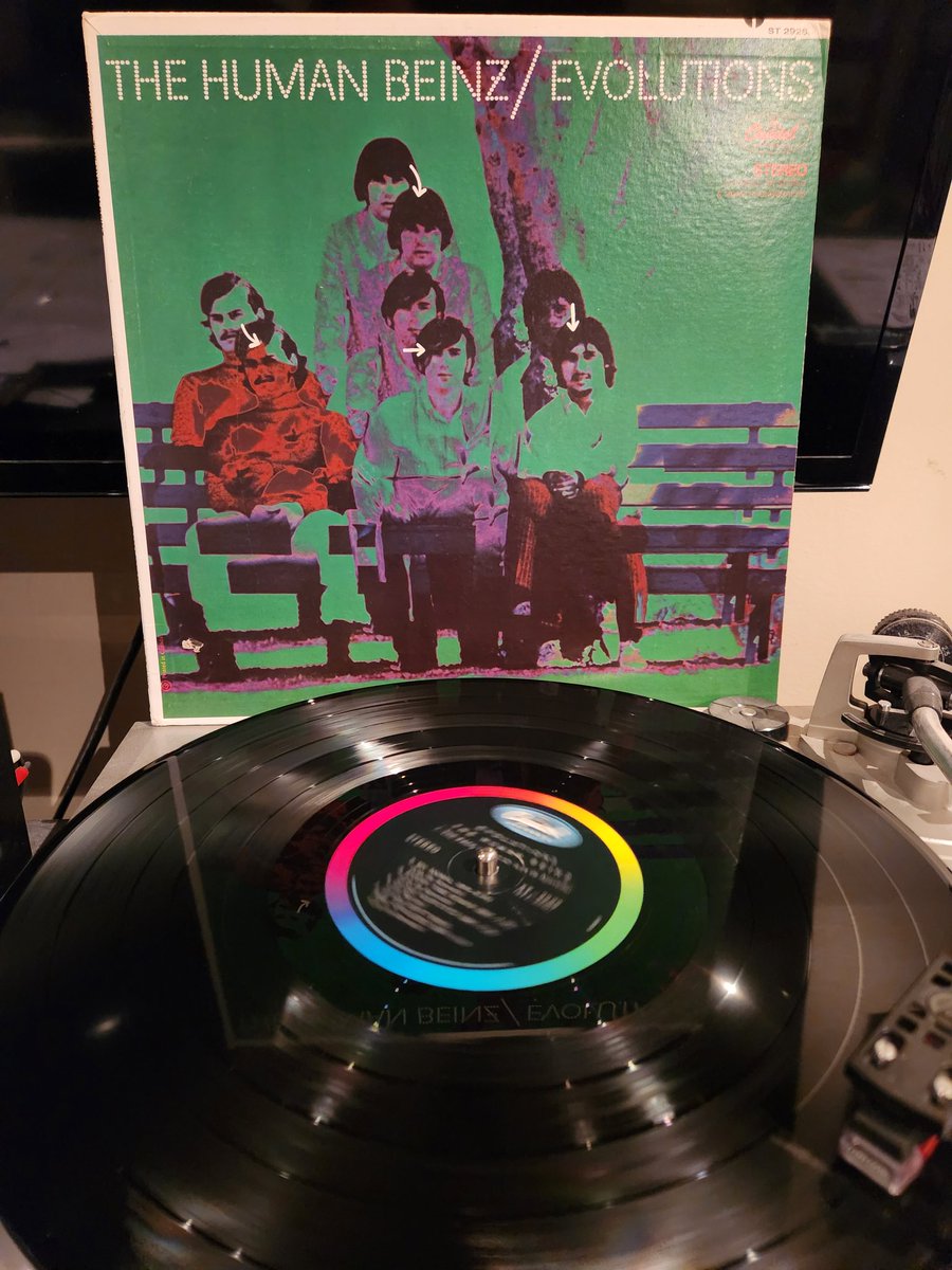 SpinVinyl1's tweet photo. The Human Beinz released two albums in 1968, Nobody But Me which has the hit of the same name and Evolutions which is more psychedelic. Great albums!
#TheHumanBeinz #NobodyButMe #TheShaman #Evolutions #MyAnimal #EveryTimeWoman #vinylrecords https://t.co/afONefNHHG