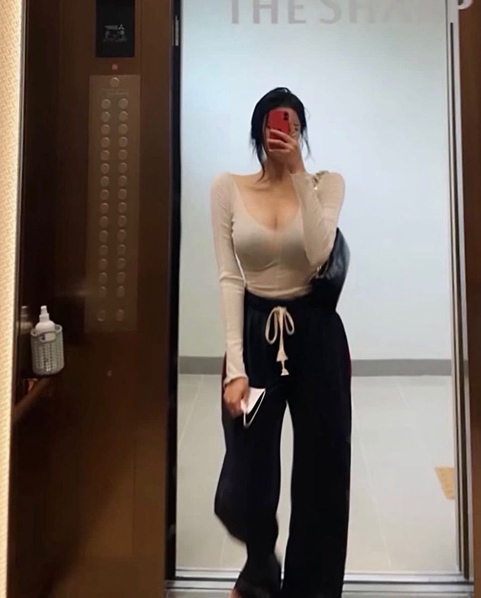 "给我私信发骚话，我会看！！现在特别激动，等你来刺激我！" https://t.co/OD64wpV8Hq