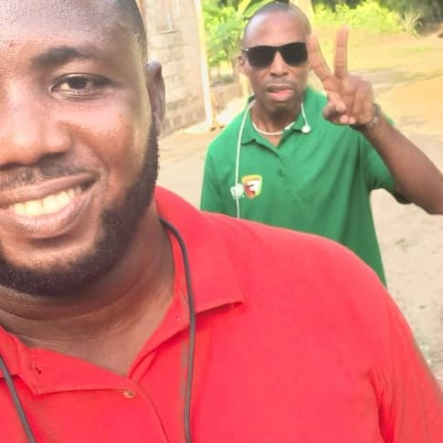 TitiNdema's tweet photo. Bonjour #TT237
Sur terre comme sur Mer
Du Nord au Sud- de l'est à l'ouest au Littoral du 🇨🇲
C'est dans la bonne humeur que, nous couvrons le territoire camerounais avec l'appui des autorités et des dignitaires locaux.
Notre site : https://t.co/jY0lUmpQAw
Pic: #Jebale #Douala
Job: Teaser Dinos 🇲🇫
Mai 2024
#FoNProd