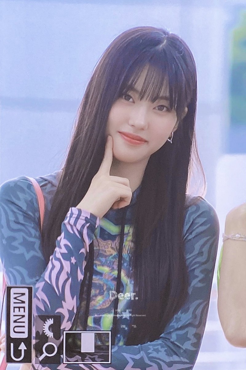 deermykoko's tweet photo. 240925 pre
첫 공항✈️😉

#이즈나 #IZNA #코코 #KOKO #ココ https://t.co/KtNtX66Kwz