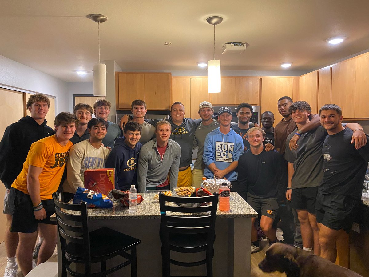 Taco Tuesday with the Wideouts!🌮