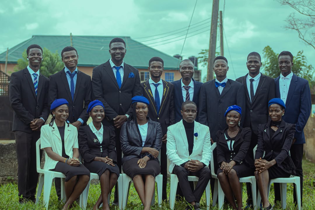 mcffuta's tweet photo. MCFFUTA 27TH GENERATION EXECUTIVES ✨

#MCFWeek'24
#HandingOver
#Shift
#Futarians
#Kairosmoment
#Seasonofrefreshing
#September2024
#MCFFUTA https://t.co/KXwrjlbcvJ