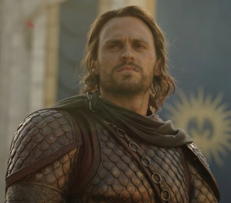 mvdpire's tweet photo. i never understood why these trolls say rings of power!sauron isn’t attractive enough like brother? are we not watching the same show? This man can gaslight manipulate mansplain the Fuck out of me and I would thank him for it this man is So FINE https://t.co/vcaf7MKlAN