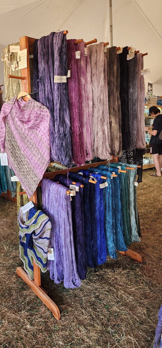SpongeyAstro's tweet photo. Mabon Annual Wool Gathering 2024.  Living our best Hobbit Life hitting up our favorites of Festival Season.  All the woolen friends were so relaxed during shearing and breathed easier without the coats.  Artisans from all over come to share in the love of fiber arts. https://t.co/PTPxJnqovX