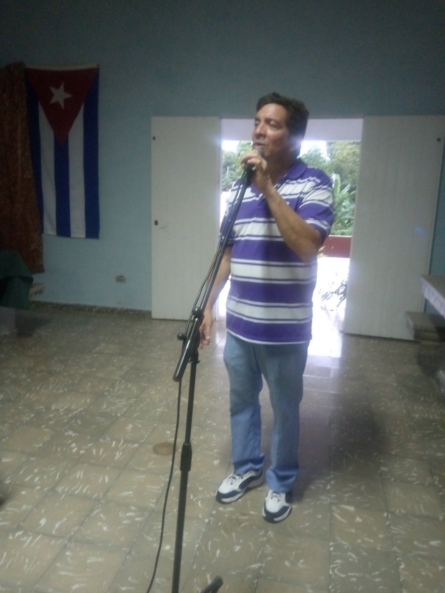 ortiz_uriarte's tweet photo. #EducaciónGranma acompaña a nuestros delegados en el proceso de Rendición de Cuentas, ahora desde la circunscripción 44 del consejo popular Charco Redondo.
#UnidosXCuba 
#ProvinciaGranma 
#EducaciónGranma 
#PorGranmaLoMejor
@YanetsyTerry
@YudelkisOrtiz
@btan0987 https://t.co/Gc1qTuXMFE