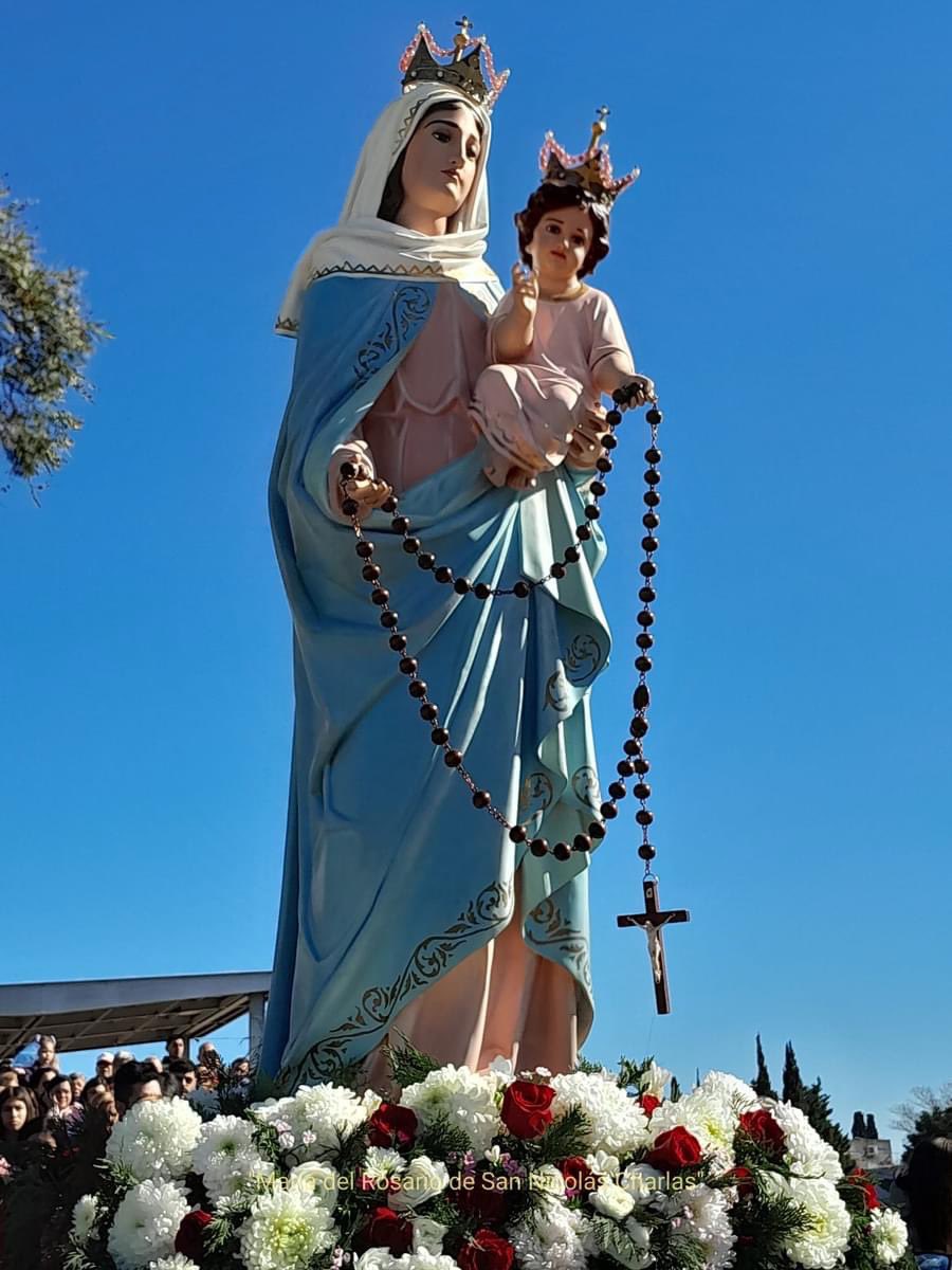 LgalatiLaura's tweet photo. Feliz aniversario Virgen del Rosario de San Nicolás. Por favor ruega por nosotros 🙏 https://t.co/TgB9TiAUbE