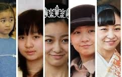 kamisamamanabu's tweet image. 【悪魔崇拝🇰🇷♀皇族佳子❽】🦇『人の心※夲性は分からない…でも夲性は行動※🤘コルナサインに出る』『私は悪魔ルシファー様に忠誠心を誓います』の示証🤘サインは🇬🇧🤘王室🇸🇦🤘サウジ🇮🇹🤘ローマ教皇🇺🇸🤘大統領🇯🇵🤘徳仁も政治屋🤘芸能人も色んな場面で示してる※佳子、手話アイラブユーの意と言逃は無理