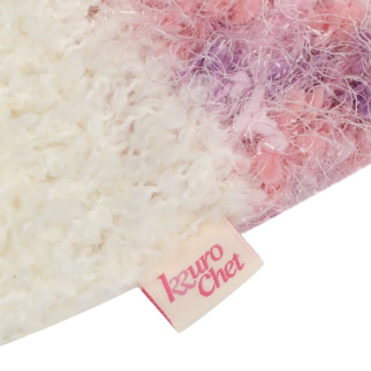 'KKUROCHET' by the one &amp; only Miyawaki Sakura of LE SSERAFIM 🩷😺