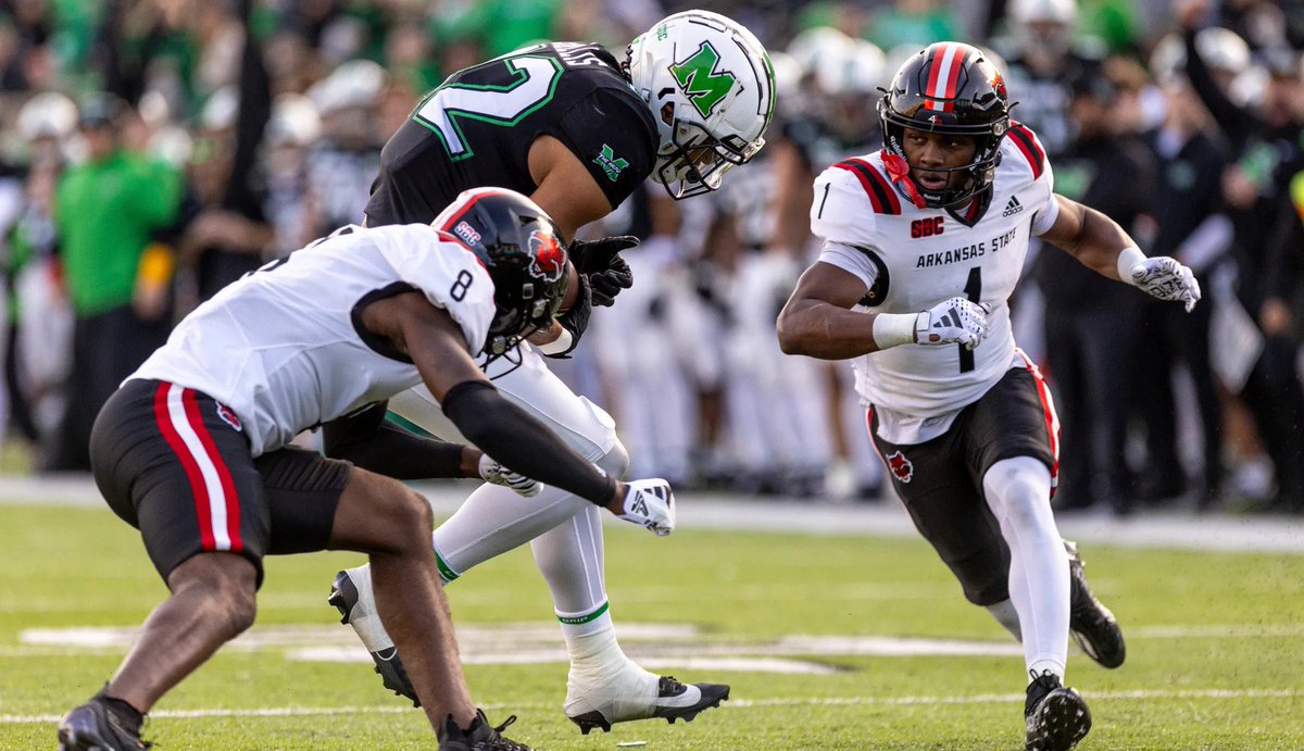 Taijh ''Hammer Time⚒️'' Overton (@taijho) on Twitter photo After a great talk with <a href="/CoachJayMitch/">Jay Simpson</a> I am blessed to announce an offer from <a href="/ArkansasStateFB/">Arkansas State Football</a> <a href="/CoachJonMitch/">Coach Mitchell</a> <a href="/AC_BIG12AU/">Antonio Coleman</a> <a href="/adamgorney/">Adam Gorney</a> <a href="/Jeff_XOS/">Jeff Martin - Catapult</a> <a href="/samspiegs/">Sam Spiegelman</a> <a href="/HallTechSports1/">Hall-Tech Sports</a> <a href="/helmet2helmt251/">Helmet2Helmet251</a> <a href="/recruitmeu/">Recruit Me University</a> <a href="/MikeRoach247/">Mike Roach</a> <a href="/cpetagna247/">Cooper Petagna</a> <a href="/JesseReSimonton/">Jesse Simonton</a>
<a href="/SWiltfong_/">Steve Wiltfong</a> After a great talk with <a href="/CoachJayMitch/">Jay Simpson</a> I am blessed to announce an offer from <a href="/ArkansasStateFB/">Arkansas State Football</a> <a href="/CoachJonMitch/">Coach Mitchell</a> <a href="/AC_BIG12AU/">Antonio Coleman</a> <a href="/adamgorney/">Adam Gorney</a> <a href="/Jeff_XOS/">Jeff Martin - Catapult</a> <a href="/samspiegs/">Sam Spiegelman</a> <a href="/HallTechSports1/">Hall-Tech Sports</a> <a href="/helmet2helmt251/">Helmet2Helmet251</a> <a href="/recruitmeu/">Recruit Me University</a> <a href="/MikeRoach247/">Mike Roach</a> <a href="/cpetagna247/">Cooper Petagna</a> <a href="/JesseReSimonton/">Jesse Simonton</a>
<a href="/SWiltfong_/">Steve Wiltfong</a>