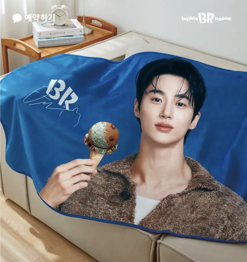 yellowbbybws's tweet photo. ตามหา photocard ครบเซ็ต กับ ผ้าห่ม baskin robbins อูซอกฮับ

#ตลาดนัดอูเชทง #บยอนอูซอก #ByeonWooSeok https://t.co/ROjEwSqKFp