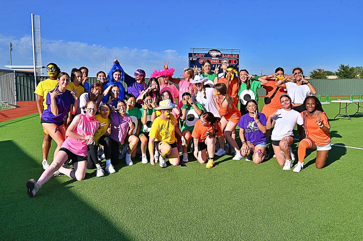 Slugging Eagles (Allen HS Softball) tweet media