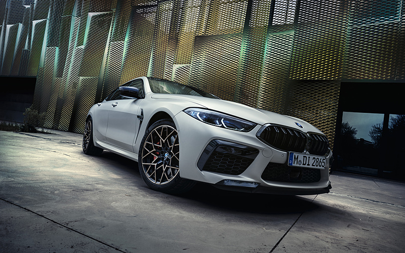 car_watch's tweet image. BMW、現行モデル最後の限定車「M8 Competition The Final Edition - 1 of 8」 クーペ、カブリオ… car.watch.impress.co.jp/docs/news/1626… #BMW #M8 #FinalEdition