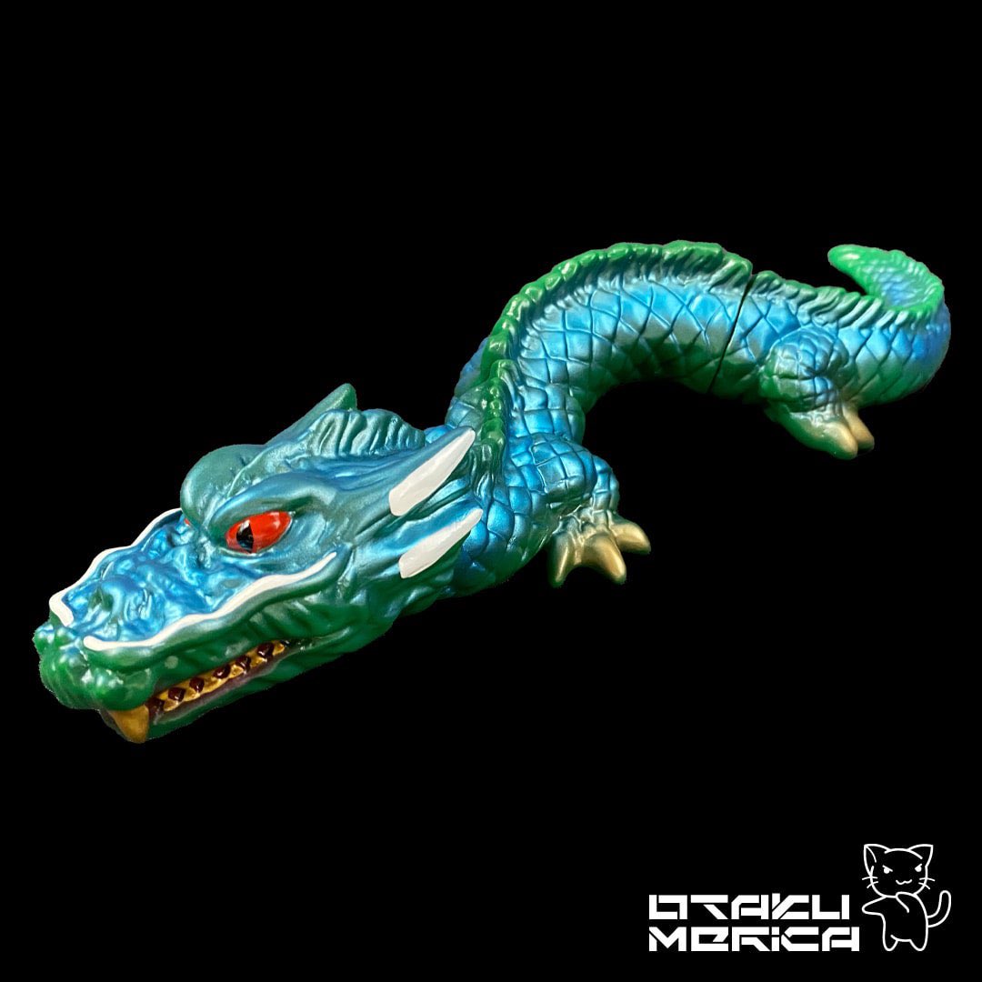 otakumerica's tweet photo. Available now at https://t.co/9pcgXvDyyc (link in bio)
M1GO 1997 - Manda (Green)
•
Measures ~12in long. In excellent used condition with no noticeable paint wear. Header card not included - please examine the photos.
•
*Signature confirmation required.
•
Free Gift with every toy order!
•
Please allow 1-3 business days for order processing.

#otakumerica #kaijudays #manda #atragon #m1go #godzilla #sofvi #sofubi #kaiju #sofubiforsale #toycollector