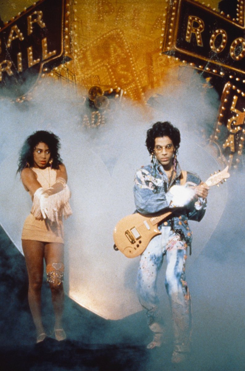MCBrainpower's tweet photo. RIP @Catglover 💜🤍🕊️ @prince @prnlegacy @PaisleyPark #RIPCatGlover #CatGlover https://t.co/nTfiQYVgJc