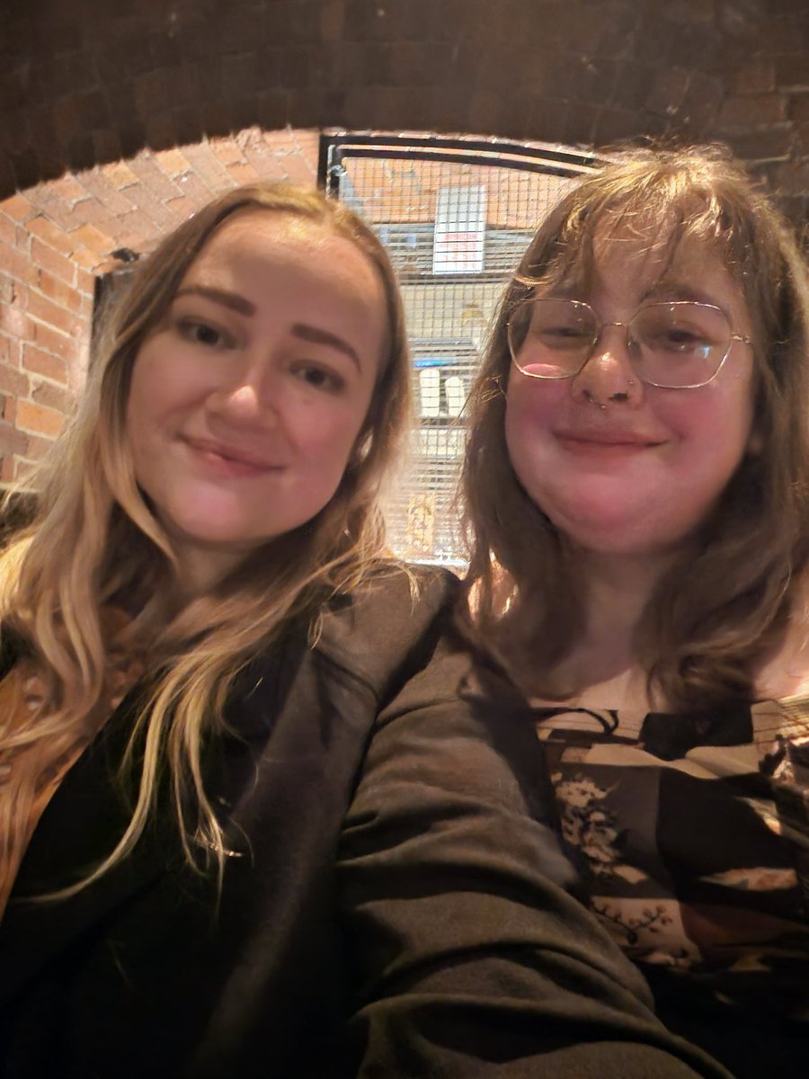 Victory Venus 🍉 tweet media