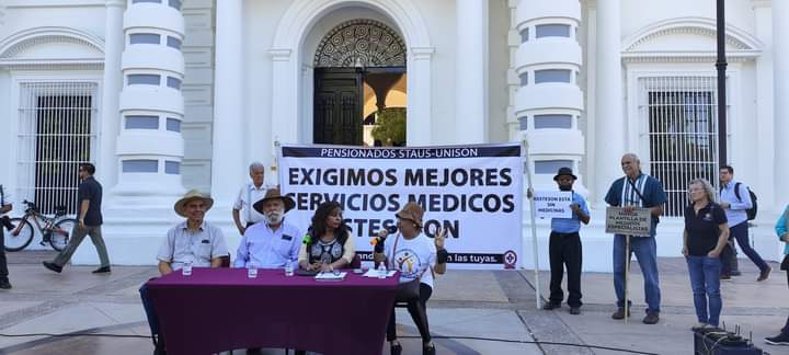 kunfupanda2's tweet image. "Mejores servicios en el ISSSTESON", frase que resume las demandas de personas jubiladas y pensionadas de la Universidad de Sonora.

#ISSSTESON #movimiento30dejulio #staus