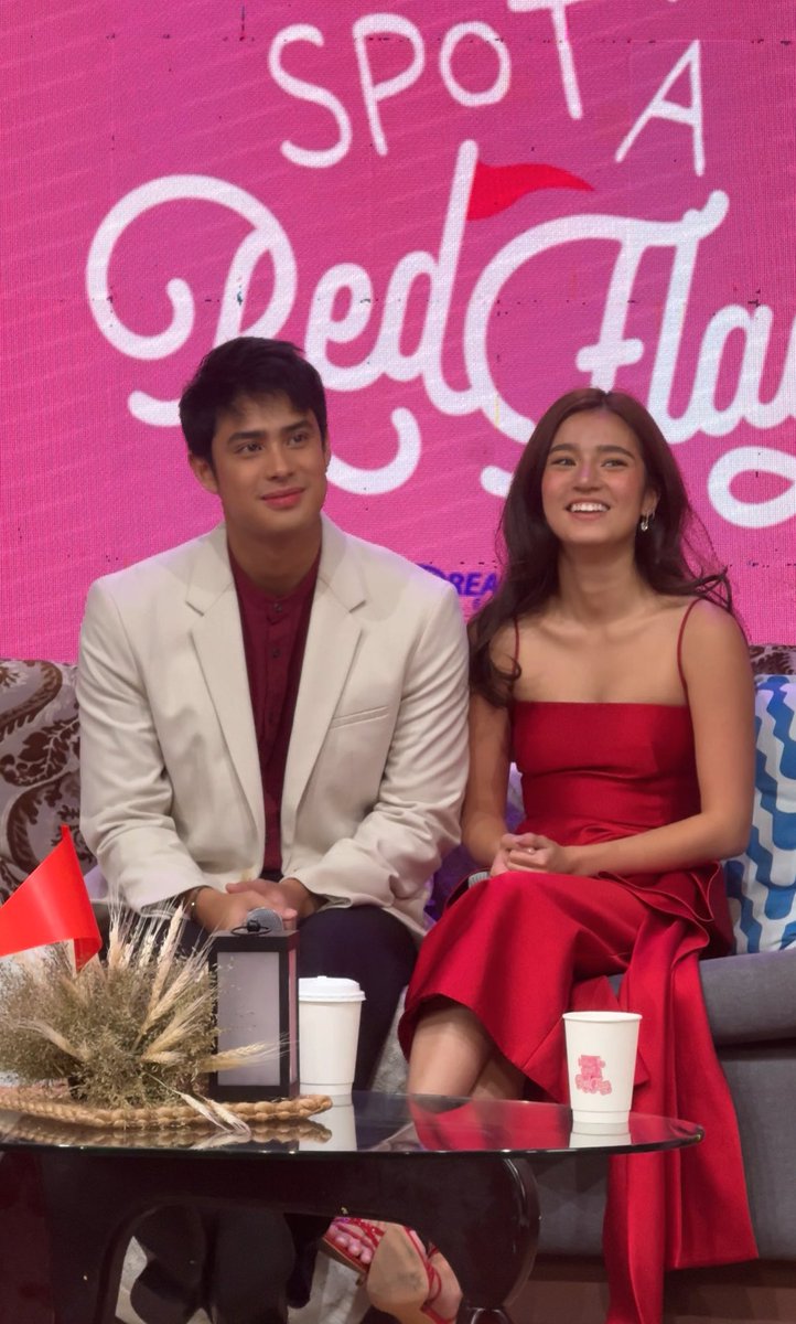 IT’S OUT! ❤️ Catch #DonnyPangilinan and #BelleMariano on #HowToSpotaRedFlag, soon on Viu! 💛

#DonBelleOnViu