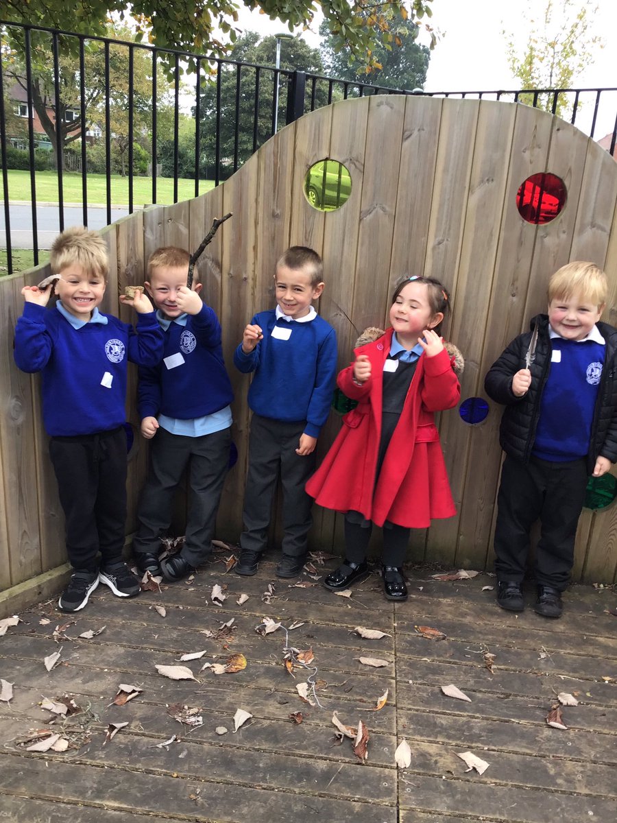 HilderthorpeSch's tweet photo. EYFS have had a great start to school! They have enjoyed exploring the indoor and outdoor areas and making lots of new friends ๐ซ๐ #eyfs #hildeyfs #weloveschool #schoolisfun https://t.co/JxJ67EKzrQ