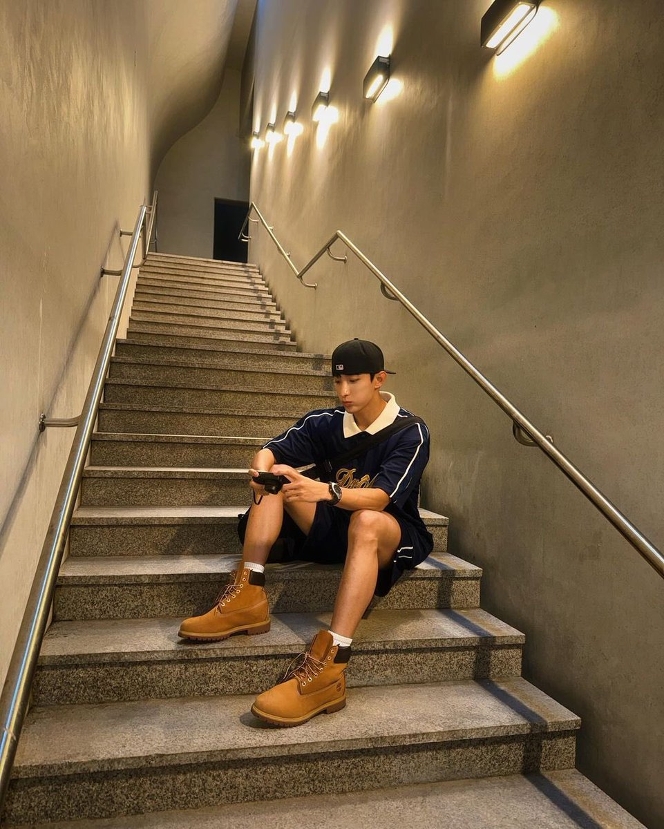 wonubliss's tweet photo. dk_is_dokyeom 🤎📸 #도겸 https://t.co/5JbYUN8Xcu