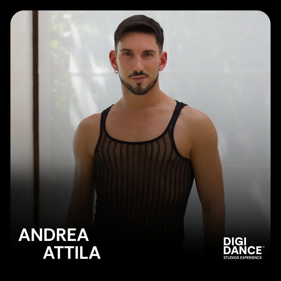 Digidancestudio's tweet photo. 💥DIGIDANCE COACH💥
Siamo lieti di presentarvi il nostro straordinario ANDREA ATTILA! 💫
Siete pronti a lasciarvi ispirare e a divertirvi con lui? 🪄
#digidance #digidancestudios #digicoach #experience #studios https://t.co/KroxRQoIlh