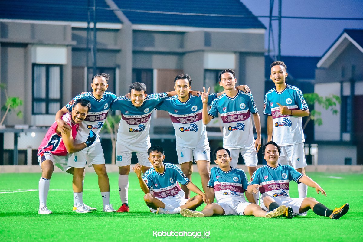 NoExplicit's tweet photo. Umur bolehtua tapi hobi jangan sampai terlupakan ;D https://t.co/F6Xo9TfG8l