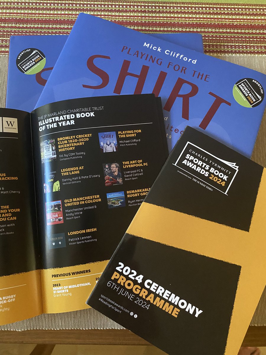 icwhs's tweet photo. A year ago today @PitchPublishing released my book 📕 
An unexplainable surreal experience, it still makes the hair on the back of my neck stand up when I pick it up.
West Ham fans, shirt collectors and shirt enthusiasts who have bought it, Thank you, I hope you enjoyed it
🏰⚒️🫧 https://t.co/OkAPEhNKMF