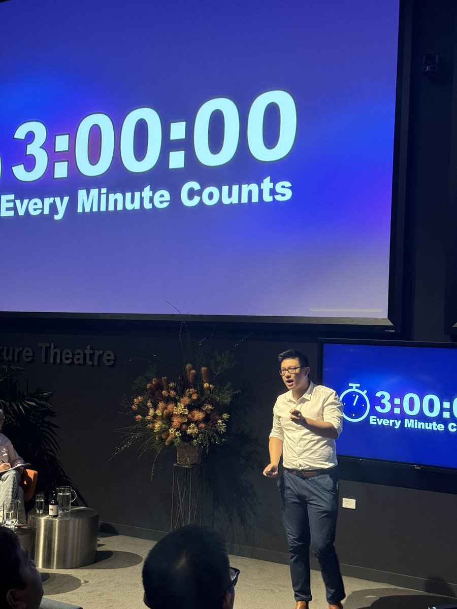 SydneyNano's tweet photo. We are glad to have Allan Sun pitching at #6, the only student presenting tonight!

🎙️SmartClot: AI paper-based blood coagulation diagnostics using a mobile phone

#AI #HealthTech https://t.co/Vhc0XDhz2F