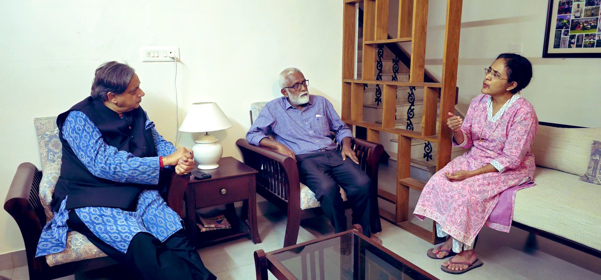 Shashi Tharoor tweet media