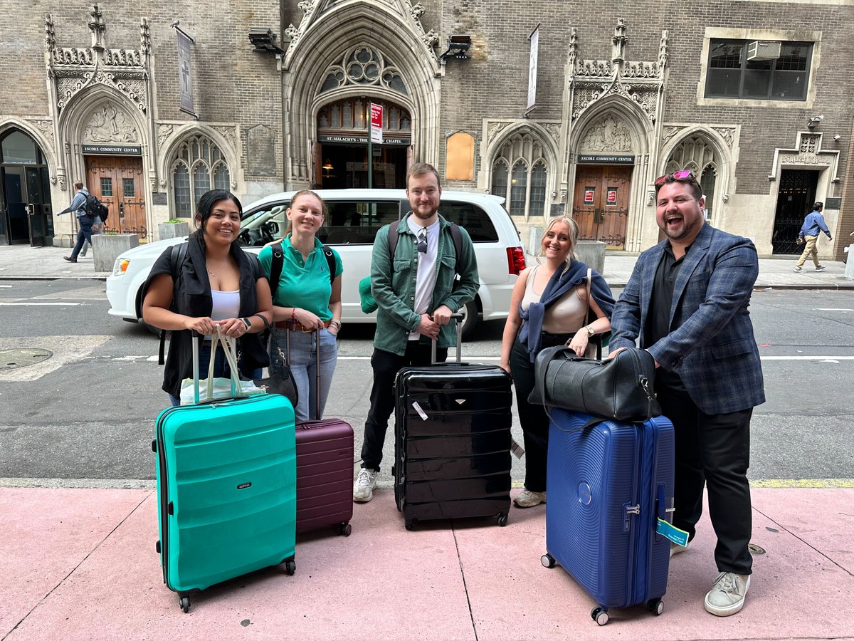 consultmyapp's tweet photo. CMA's New York trip recap! 🇺🇲 

During the New York trip our team were lucky enough to visit and work alongside @Google at their NYC offices to workshop with @Macys. 

Thank you for this amazing opportunity. 😄 

#Google #Macys #AppMarketing https://t.co/hW9EQ4rzDT