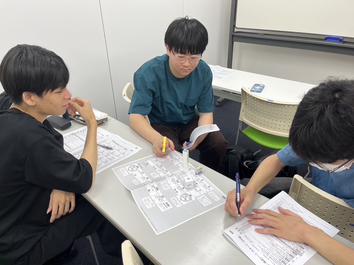 生田警察署の方にお越しいただき、
交通安全授業をしていただきました🚳

＃通信制高校　＃神戸　＃三宮