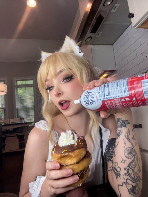 F*CK IT sending my full vid 🎥 to everyone who likes and says hi :) https://t.co/UANfEi2HKv<a href="/tag/dandadancosplay"class="tags"><span>#dandadancosplay</span></a><a href="/tag/dandadandandadan"class="tags"><span>#dandadandandadan</span></a>