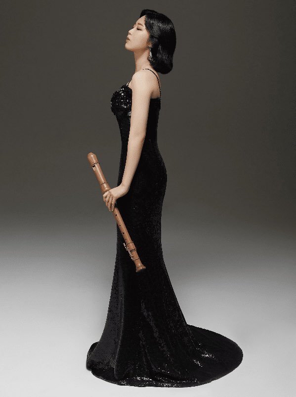 First prize winner of the <a href="/SRPMoeckComp/">SRP/Moeck Solo Recorder Competition</a> at LIFEM23, we look forward to hearing Jiyeon Bang play at LIFEM24.🪈 Performing ‘Beyond Time’ on 14th Nov, her concert includes Sonata in Bb major ‘Cantata’ Johann Adolf Hasse (1699-1783). 🎶 Book your tickets here: ticketsource.co.uk/whats-on/black…