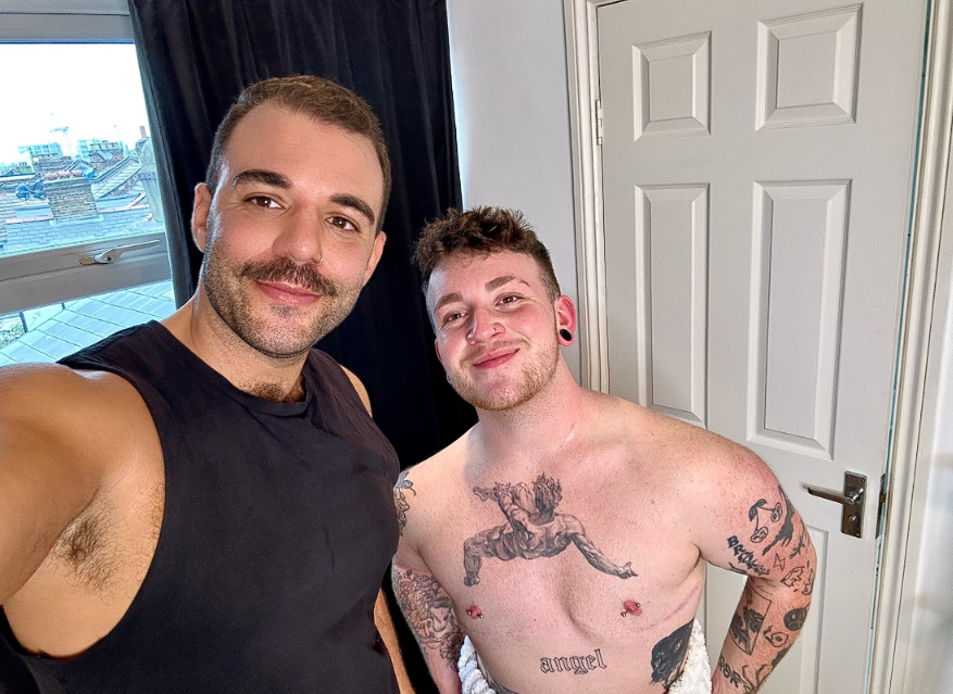 xchrishudson's tweet photo. Massage day if the best day of the week! 

#Massage https://t.co/1ue6fJf8f5