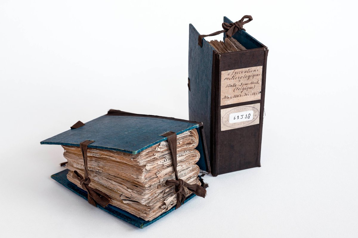 Archives_94's tweet photo. 🥳L'exposition "#Raspail et #Poulaille, les voies de l'engagement populaire" donne à voir de rares pièces du fonds de la famille Raspail conservé aux @Archives_94 
comme les carnets #météorologiques ☀️🌤️🌦️de Francois-Vincent Raspail ou son #théodolite 🔬🧐 (fonds 69J)
#adecouvrir https://t.co/1JqG0zjcmV