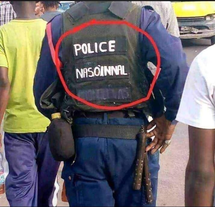 JohanNdjoli's tweet photo. Il a voulu juste se prendre en charge , mais hélas !#RDC24 https://t.co/Ye1380U86L