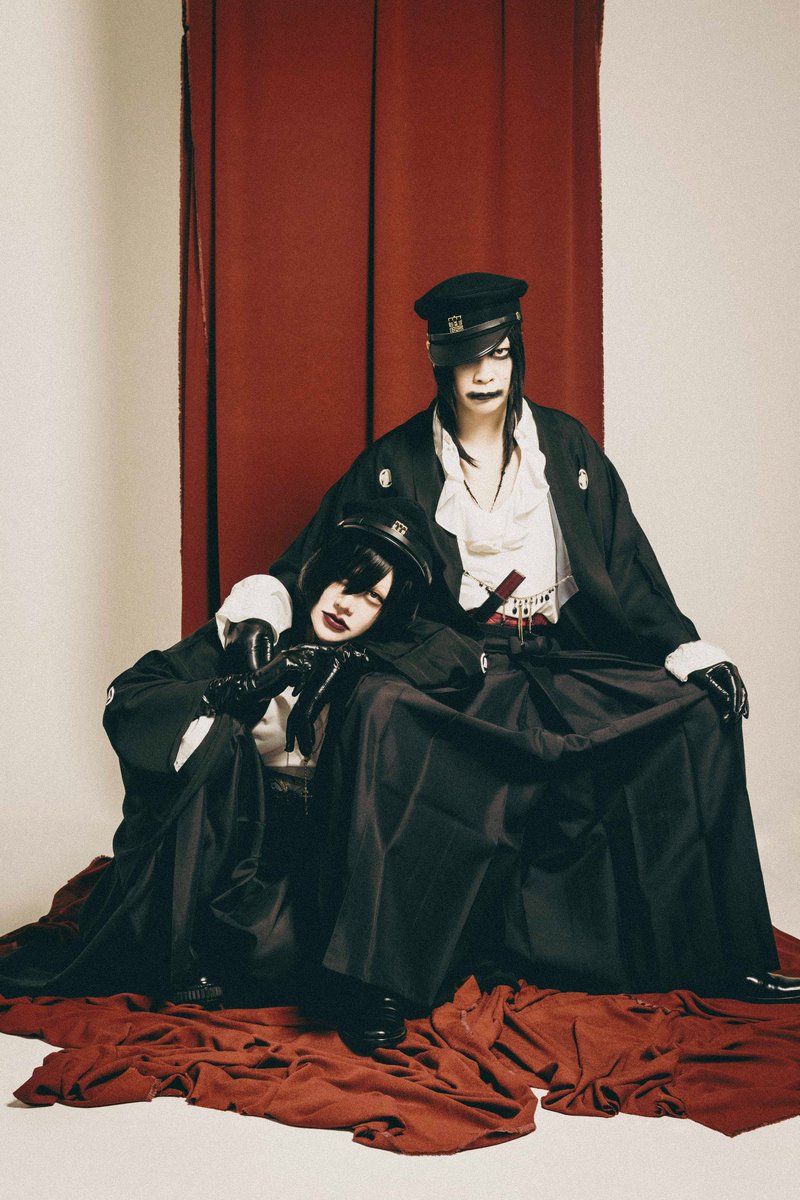 blue_sin_garden's tweet photo. 有村竜太朗さん×達瑯さんの破壊力凄いな… https://t.co/QHFpBSAJR0