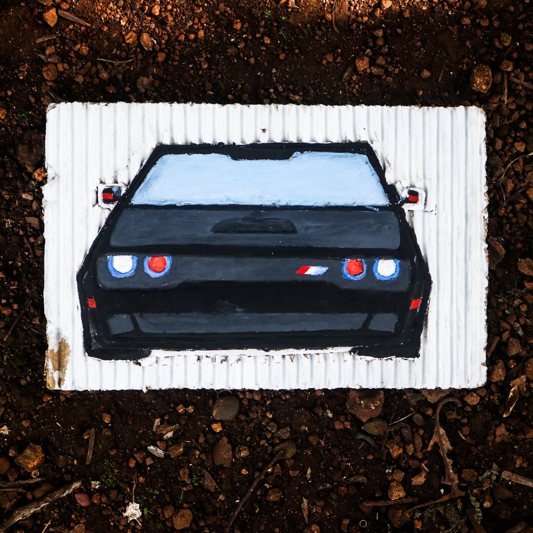 insight_walk's tweet photo. Meet Pranav, who is converting discarded tiles into car artwork using cement. https://t.co/ooCBvA0lBg