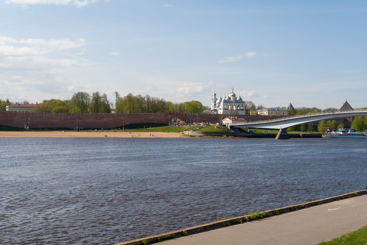 Estraniero's tweet photo. Великий Новгород, май 2019 / Veliky Novgorod, May 2019
#russia #VelikyNovgorod #россия #золотоекольцо #ВеликийНовгород #photooftheday #travel #leica #leicacamera #leicam #leicaphoto #m10 #leicam10 #noctilux #photography #artemkuzminykh https://t.co/JUvYiUox9Y