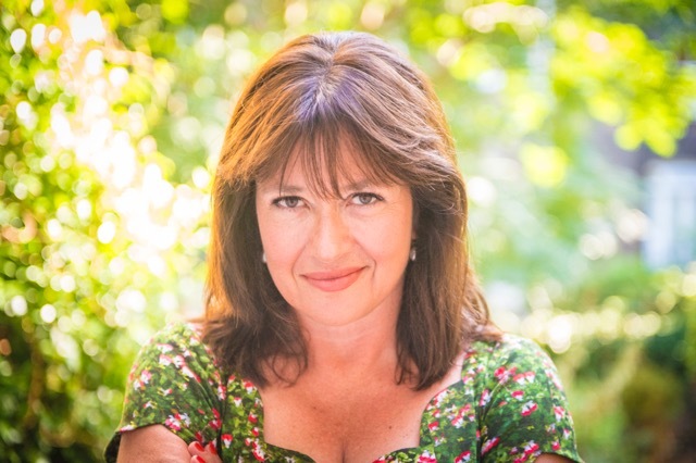 Today I am delighted to be taking part on the blog tour for Diva by Daisy Goodwin.

If you have a minute, please do check out my thoughts in the link below 👇👇👇

<a href="/AriaFiction/">Aria Fiction</a>
<a href="/HoZ_Books/">Head of Zeus</a>
<a href="/RandomTTours/">Random Things Tours 🇺🇦</a>

facebook.com/share/p/4WNT44…