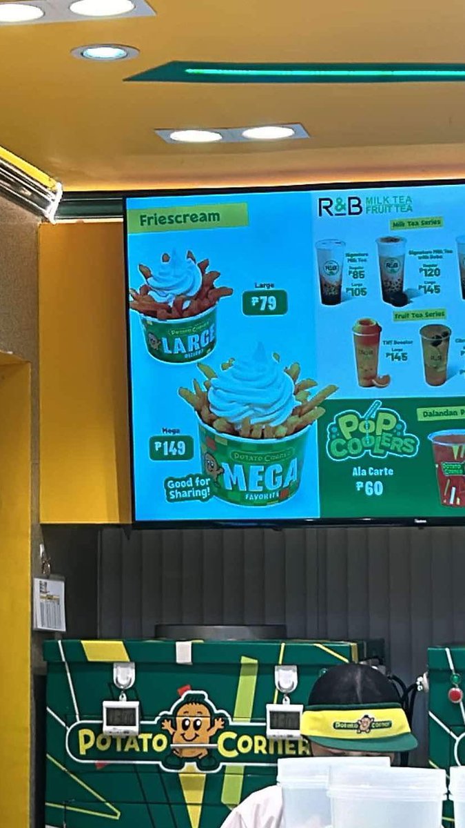 albertraqueno's tweet photo. friescream vs ricecream https://t.co/cTxdiUMlkv